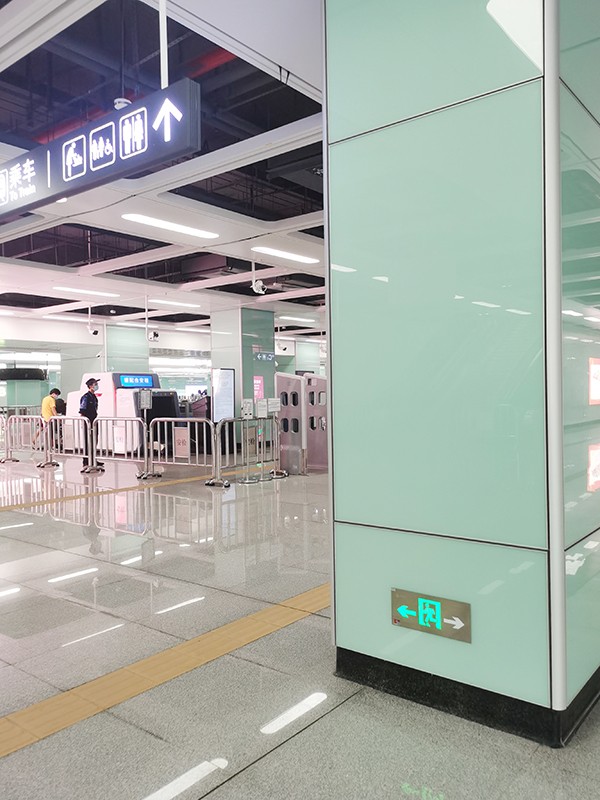 應急照明疏散指示系統在火災中的關鍵作用是什么？